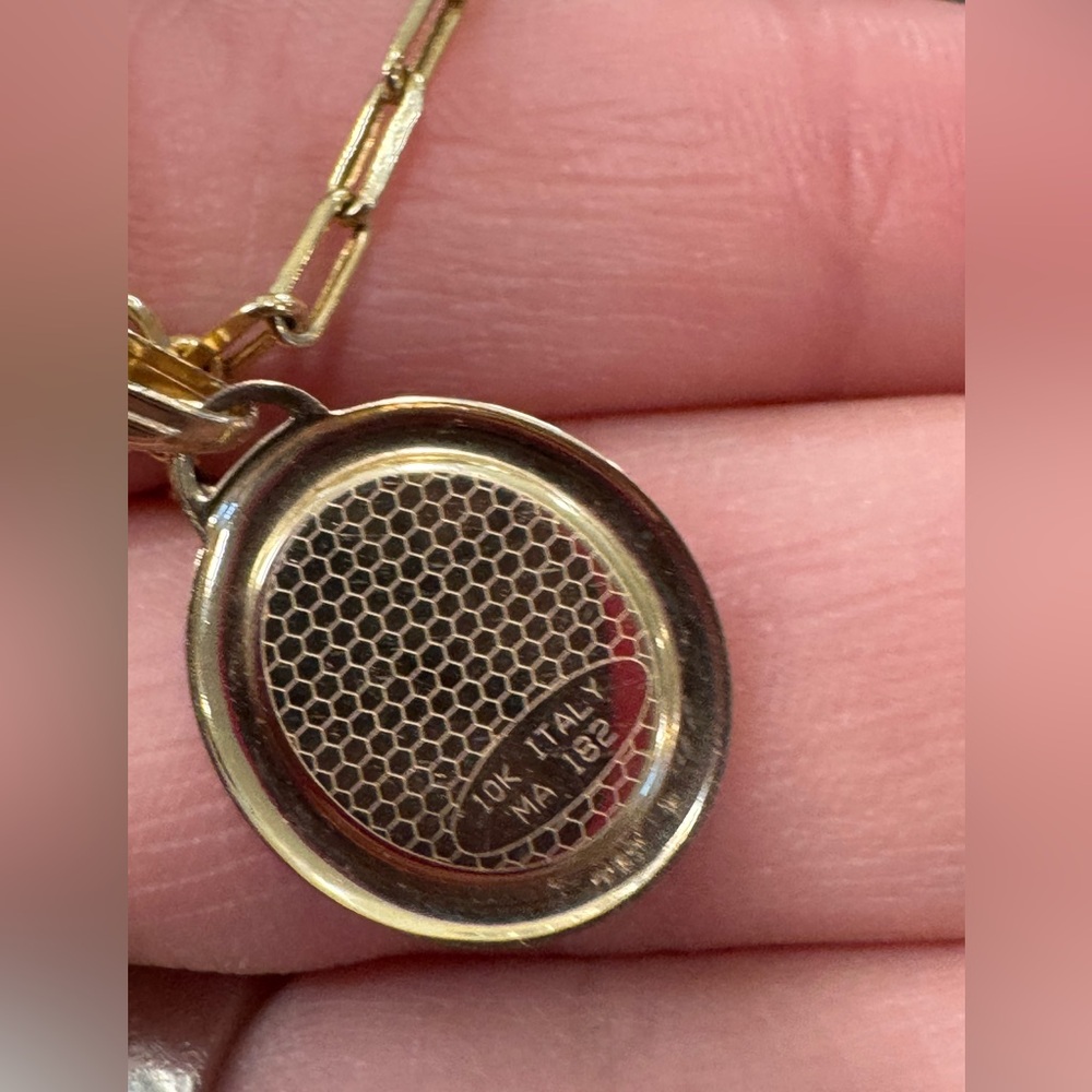 10K pure paperclip necklace with Virgin Mary pendant đ€ - Picture 11 of 13